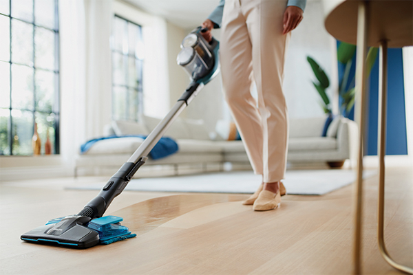 Trin tre og fire i din reng&oslash;ringsplan: St&oslash;vsugning og gulvvask 