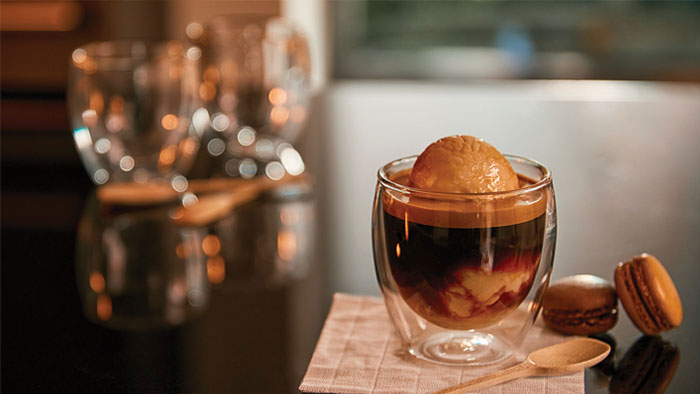 S&aring;dan laver du affogato