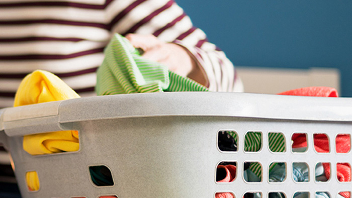 Undg&aring; kr&oslash;llet t&oslash;j